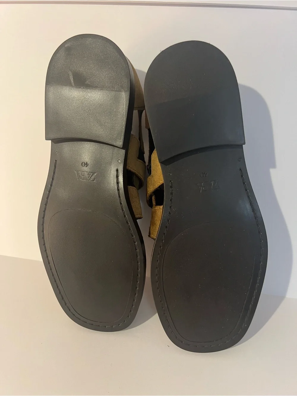 ZARA Men's / Boys Suede Fisherman Sandals in Tan / Brown. 7 (40)